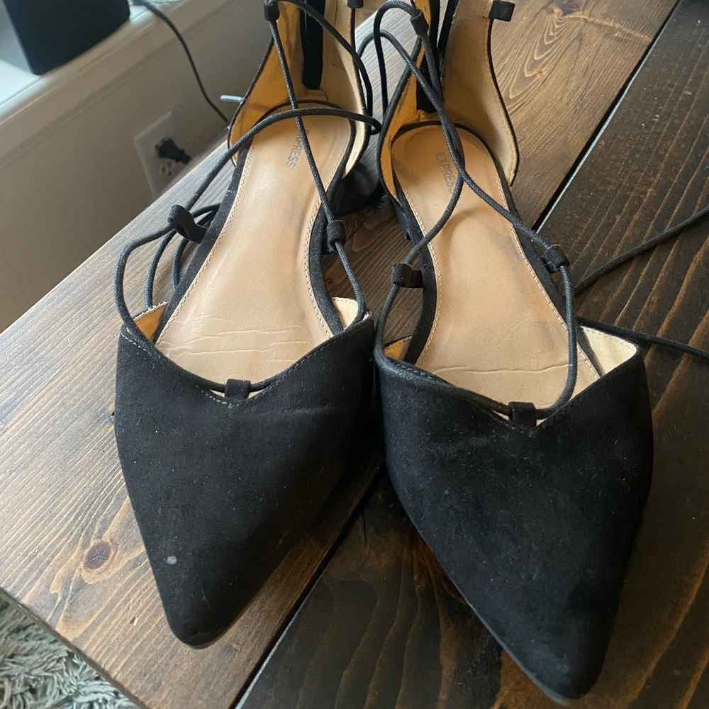 Adorable black flats with tie up laces